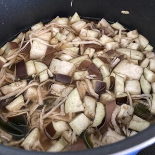 なすと切り干し大根たっぷり味噌汁^_^、